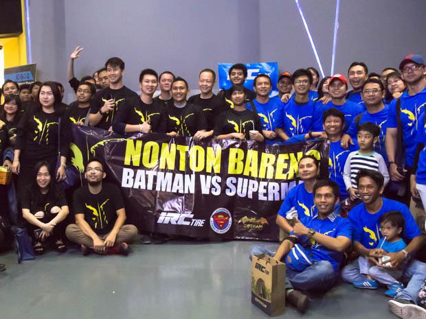 IRC & Zeneos Ajak Komunitas Nonton Batman Vs Superman