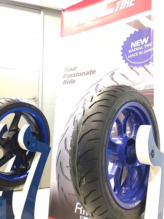 IRC TIRE LUNCURKAN RMC 810, BAN RADIAL UNTUK PENGGUNA  MOTOR SPORT