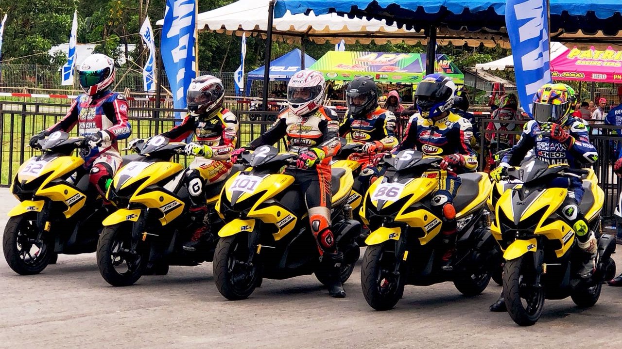 Yamaha Cup Race Singkawang 2018 : Antusiasme Tinggi di Kelas Aerox 155, Pakai Ban Khusus Dari IRC