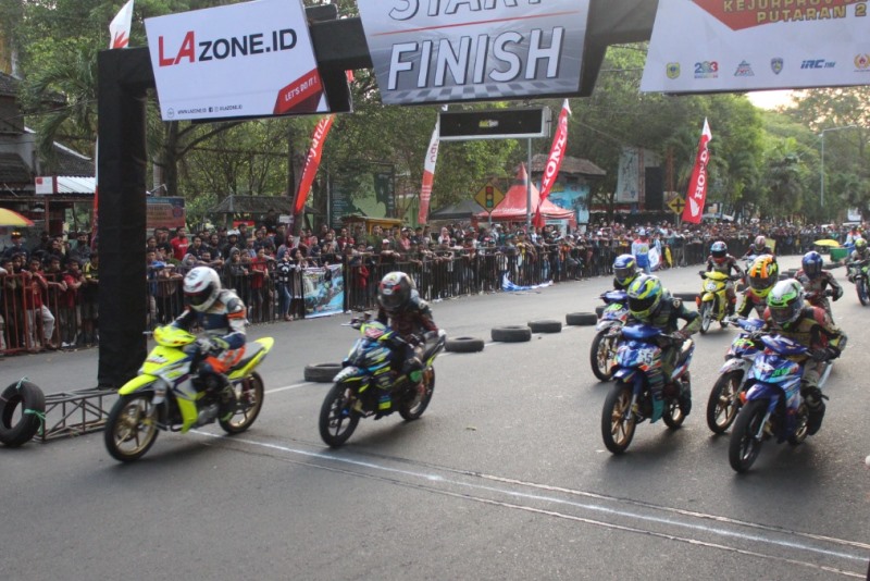 Kejurprov Jatim Road Race Seri 2 - Bondowoso : Upgrade Mesin Injeksi Dominasi Balap Kota Tape 