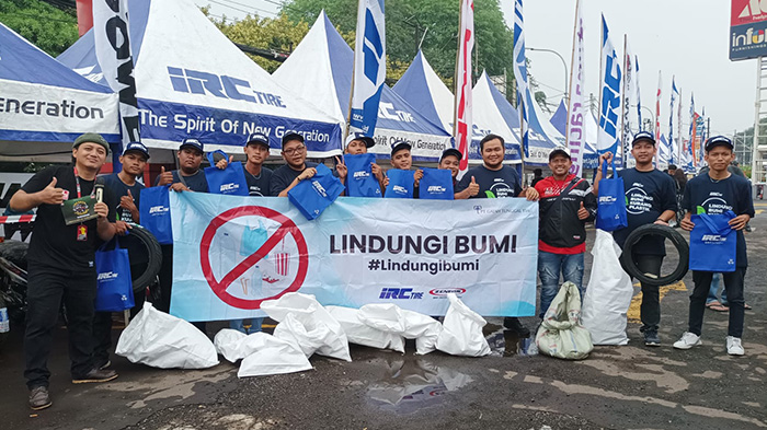IRC Kampanyekan Peduli Lingkungan di Jakarta Motofest 2024