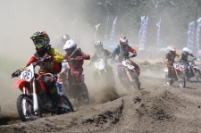 IRC Menjadi Andalan di Indonesian International Motorcross 2013